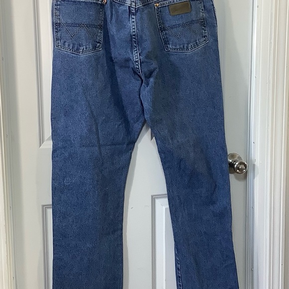 Wrangler  jeans George strait collection size 40X32 - Picture 6 of 11